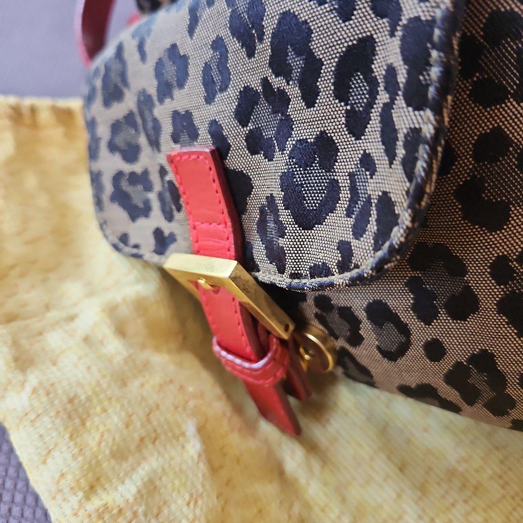 ヒョウ柄リュック・バックパック