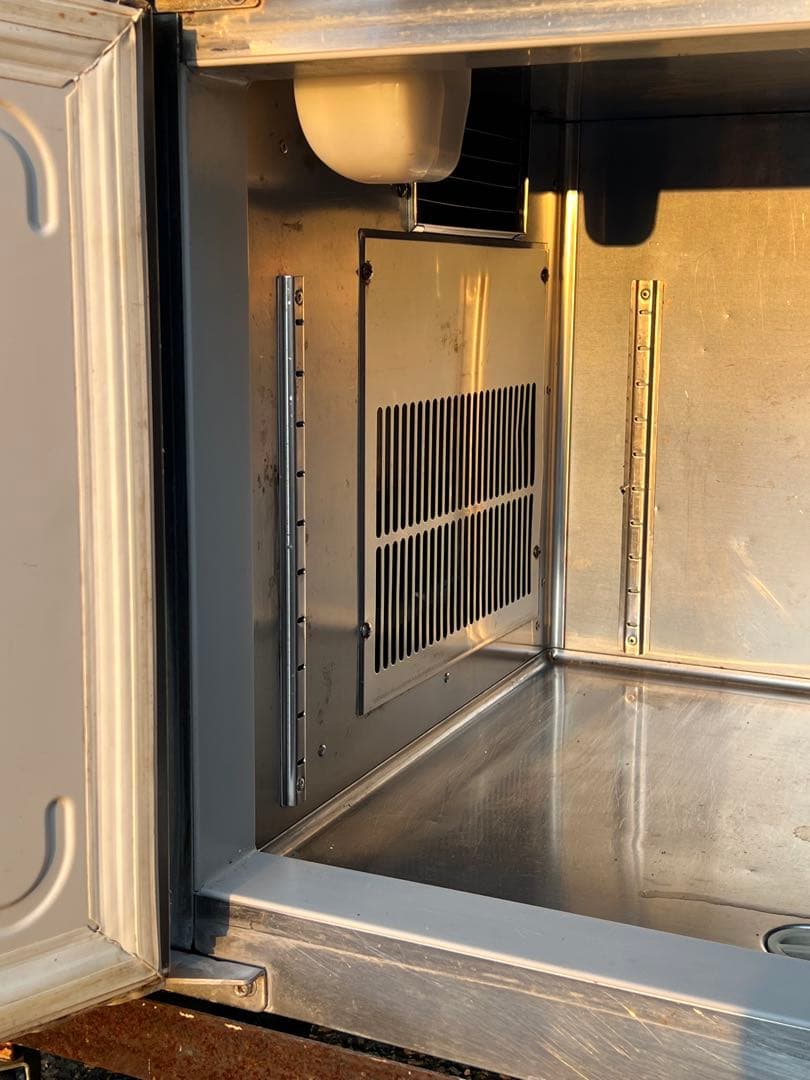 ホシザキ舟形シンク付台下冷蔵庫・RW-120SNC