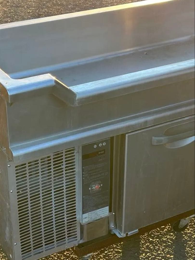 ホシザキ舟形シンク付台下冷蔵庫・RW-120SNC