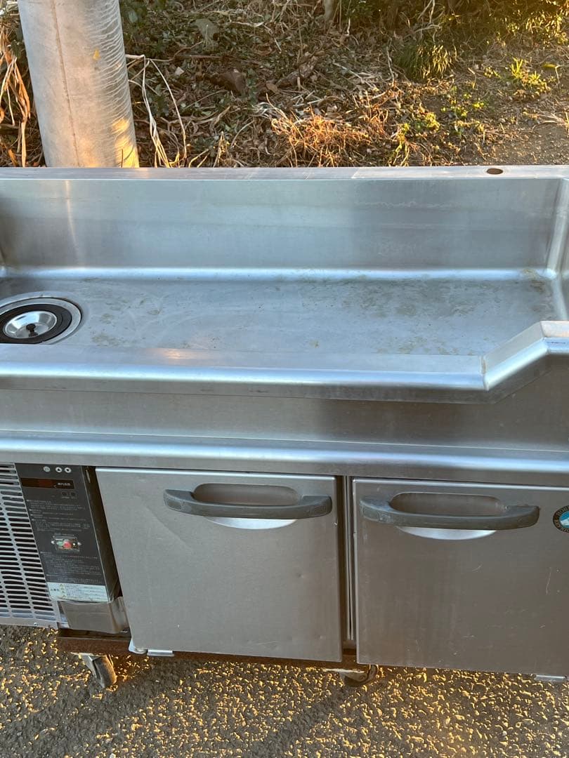 ホシザキ舟形シンク付台下冷蔵庫・RW-120SNC