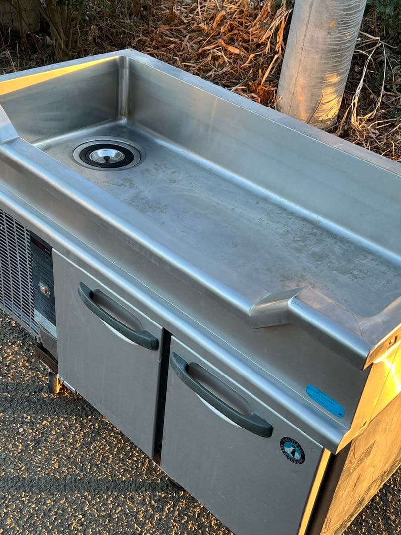 ホシザキ舟形シンク付台下冷蔵庫・RW-120SNC