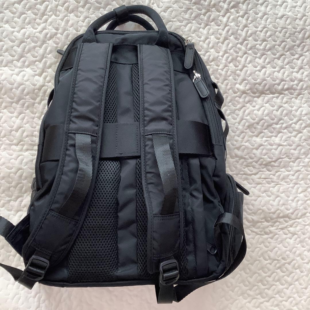 【値下げ可】 Lintta Light(リンタライト) カメラ用 軽量 13L黒