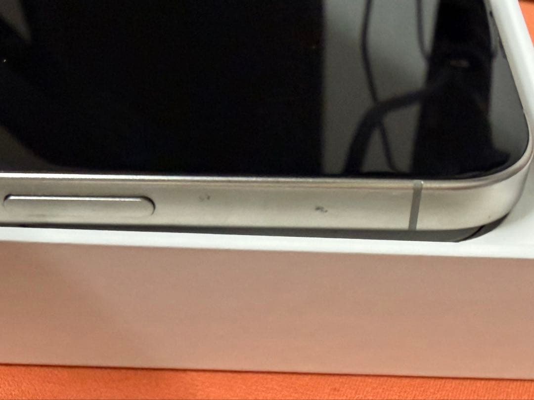 スマートフォン本体 Apple iPhone 15 pro