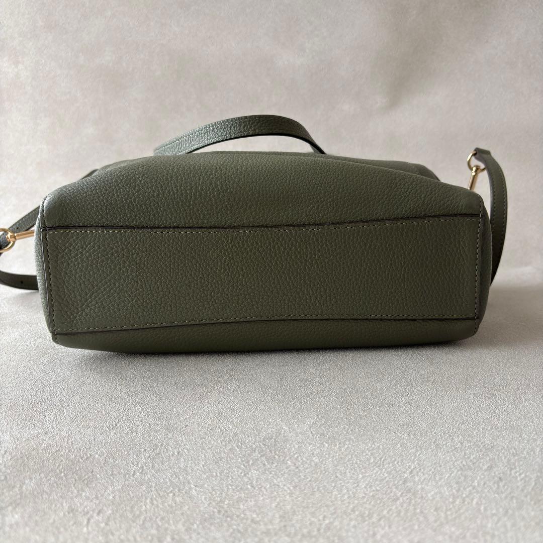 【美品】COACH オリーブグリーン ハンドバッグ