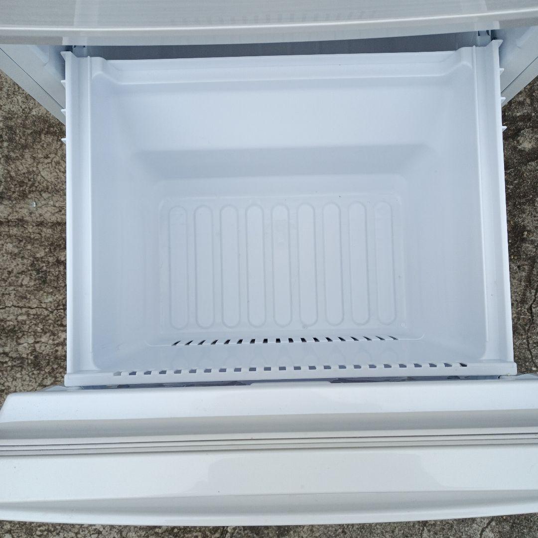 SHARP シャープ 冷蔵庫 SJ-D14F-W 2020年製 137L