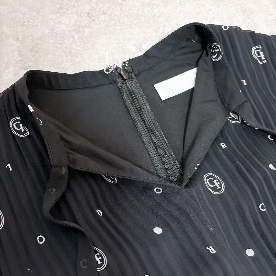 極美品✨セルフォード　ボウタイプリーツワンピース　ロゴ入り　フレア　Aライン