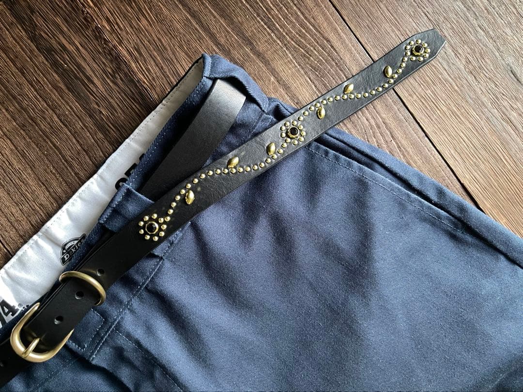 オーダー品スタッズナローロングベルト24㎜　 真鍮　フラワー　HTC CALEE