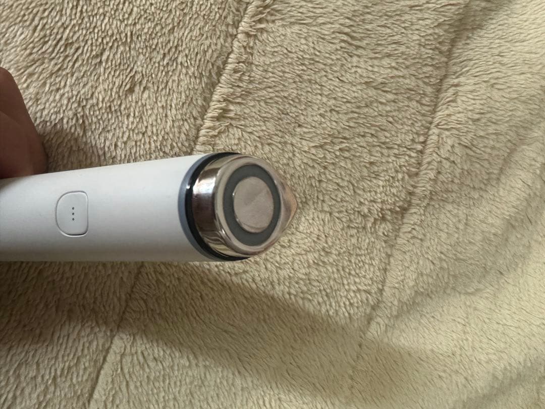 メディキューブ 美顔器 medicube AGE-Rブースタープロミニ ホワイト