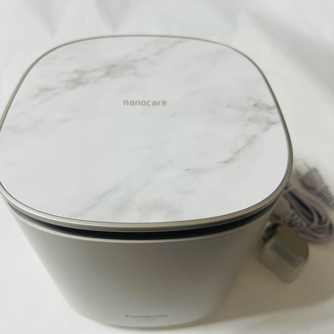 スチーマー　ナノケア　パナソニック　美顔器　最上位　美品　匿名配送