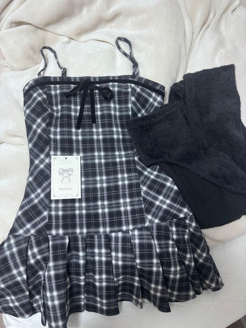 BunnyLis nogenki ファーボレロ×チェックミニワンピ