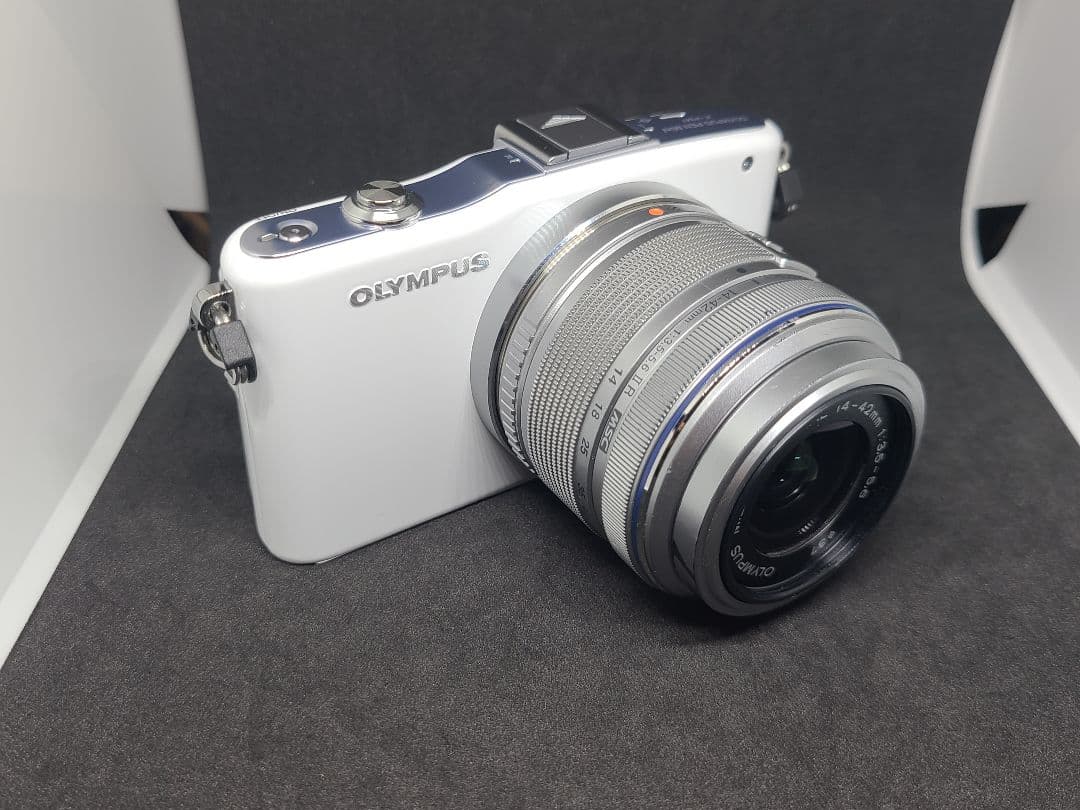 OLYMPUS PEN mini E-PM1 レンズキット