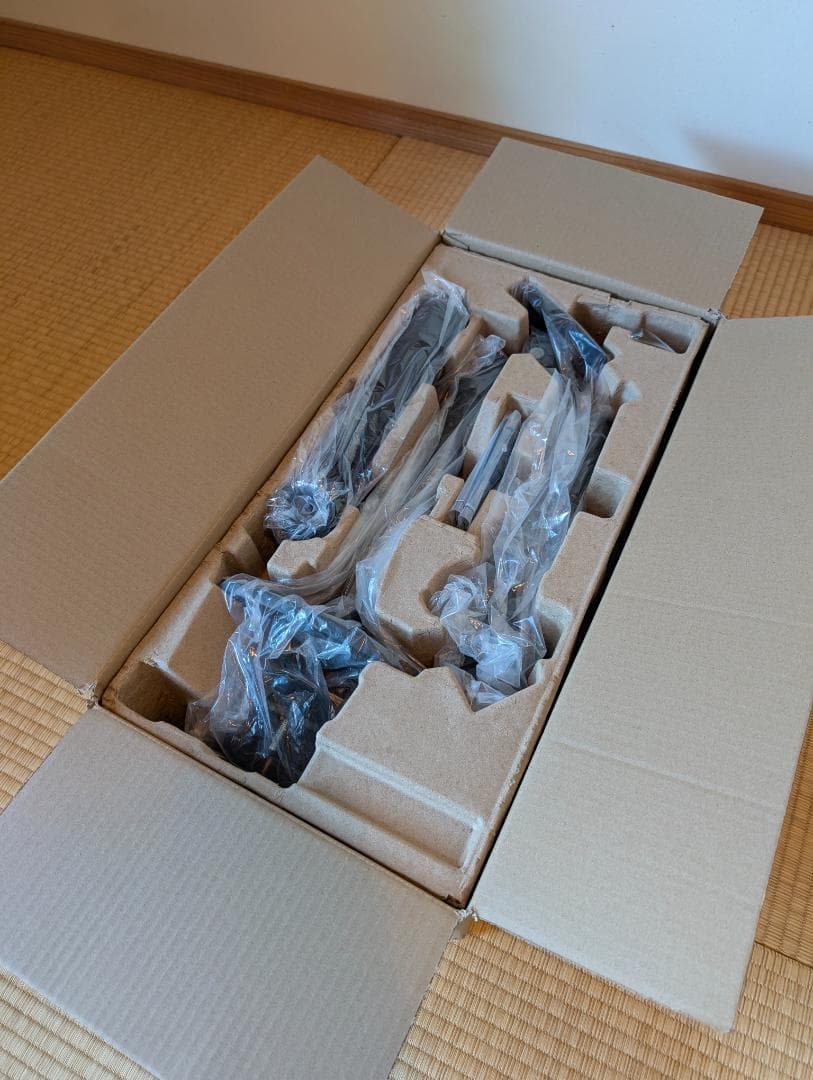 【ほぼ新品】ERGOTRON LX 長身ポール モニターアーム 保証残り8年間