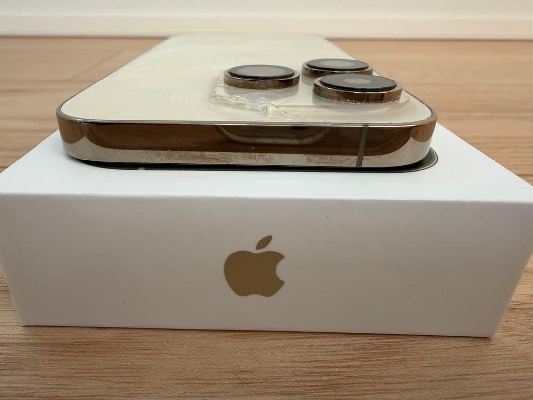 iPhone 14 Pro 128GB ゴールド SIMフリー 箱あり 背面割れ