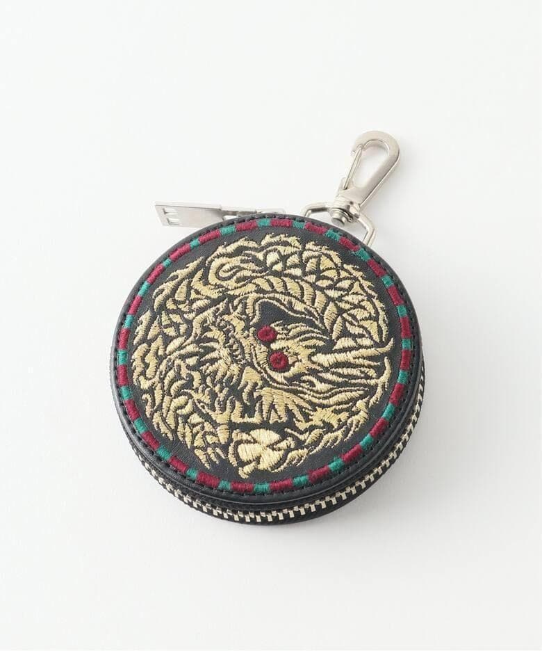 Sasquatchfabrix コラボレーション ケース 龍 新品 タグ付