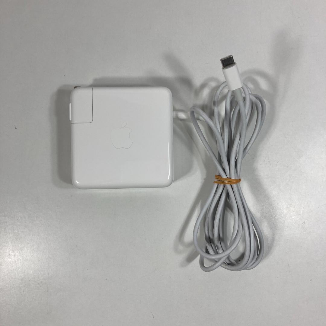 Apple MacBook Pro Core i9 ノートパソコン （A62）