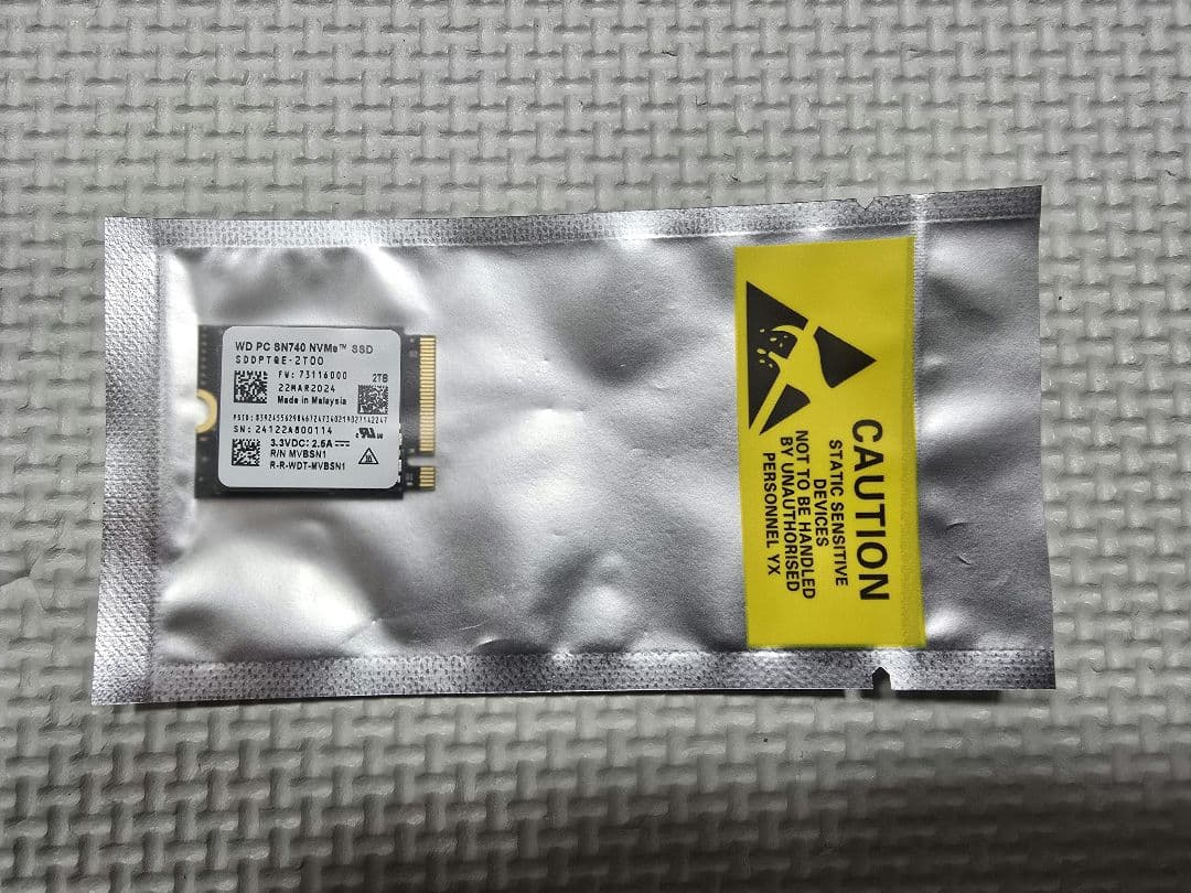 【未使用】 WD SN740 2TB SSD PCIe NVMe 2230