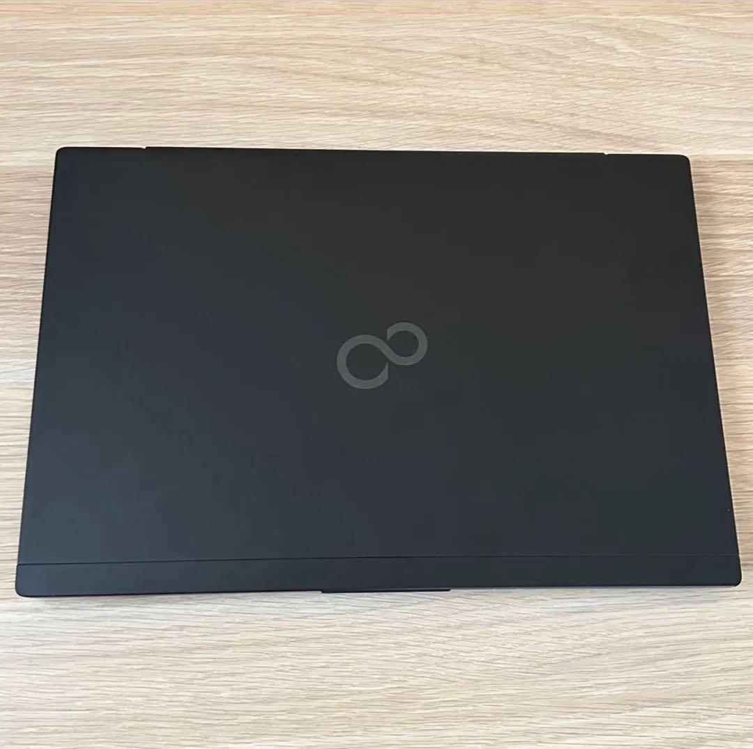 Fujitsu ノートパソコン