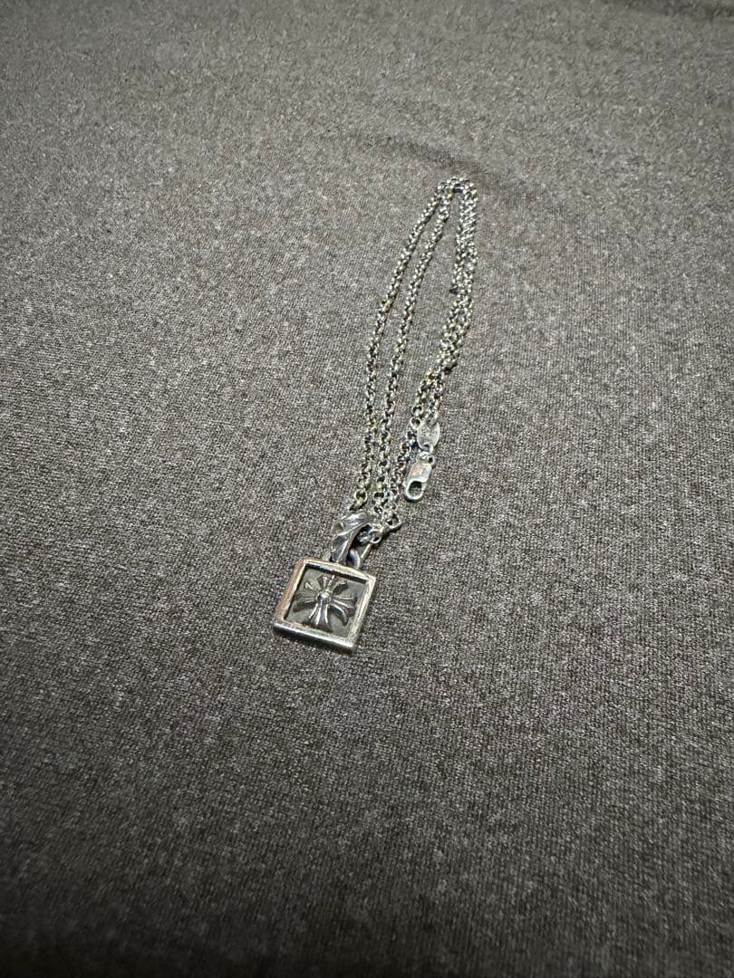 Chrome Hearts フレームドCHプラスチャーム