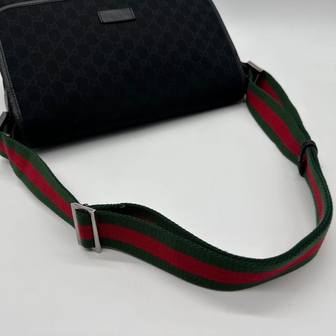 【美品】GUCCI ショルダーバッグ シェリーライン GG キャンバス 黒