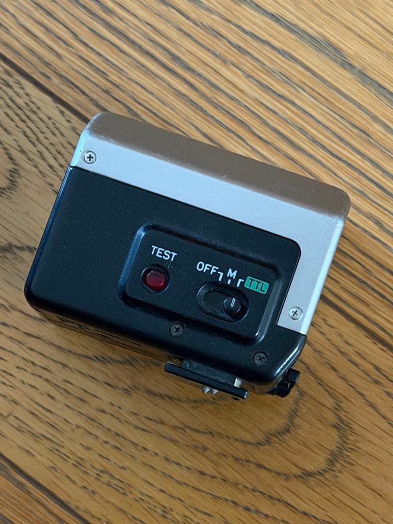 フィルムカメラ CONTAX TLA200