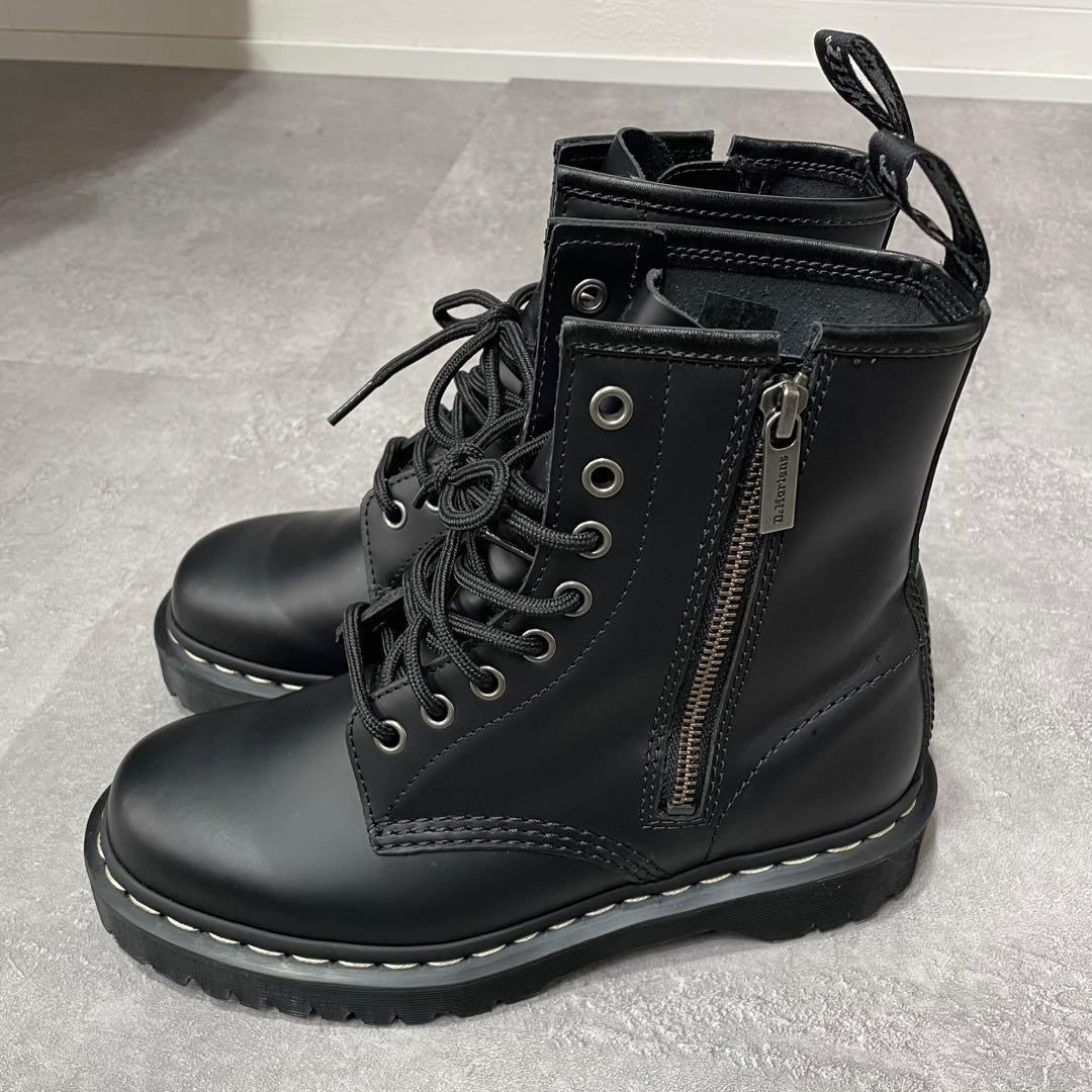 【超美品】ドクターマーチン1460 ZIPホワイトステッチ 8 ホール 24cm