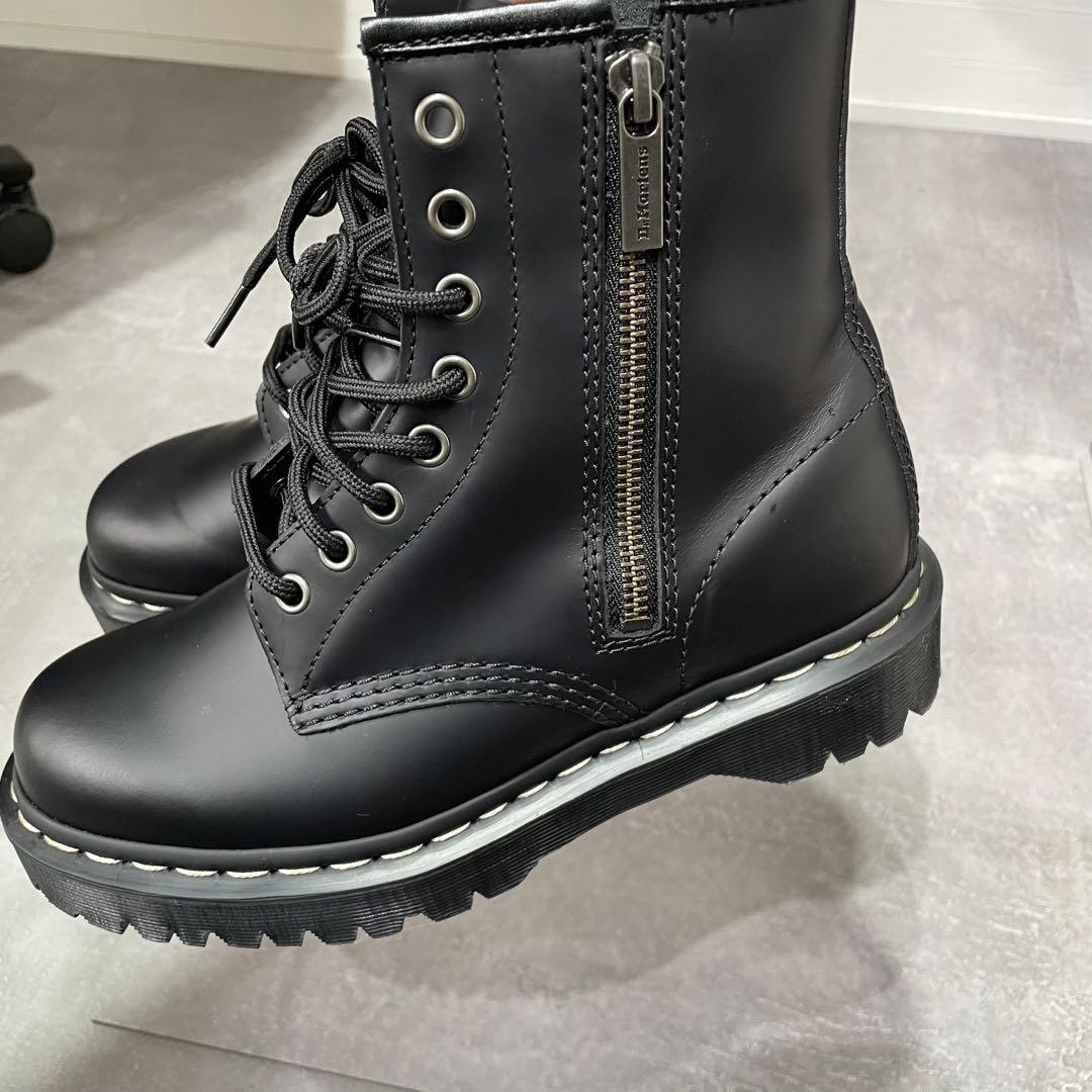 【超美品】ドクターマーチン1460 ZIPホワイトステッチ 8 ホール 24cm