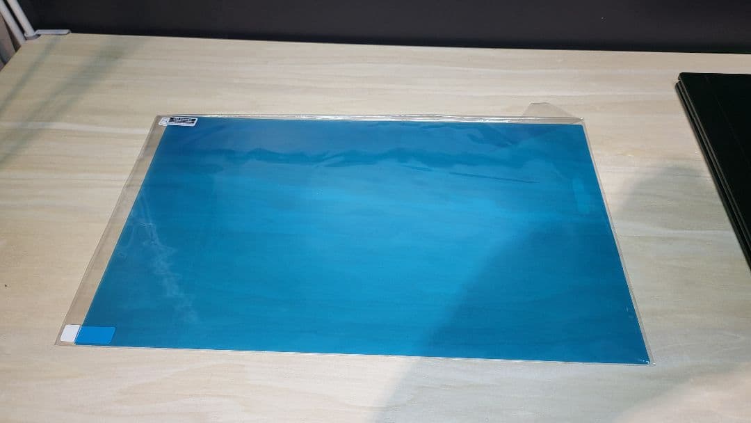 （ジャンク品）LIVXIA モバイルディスプレイ LUNE 4K 14インチ