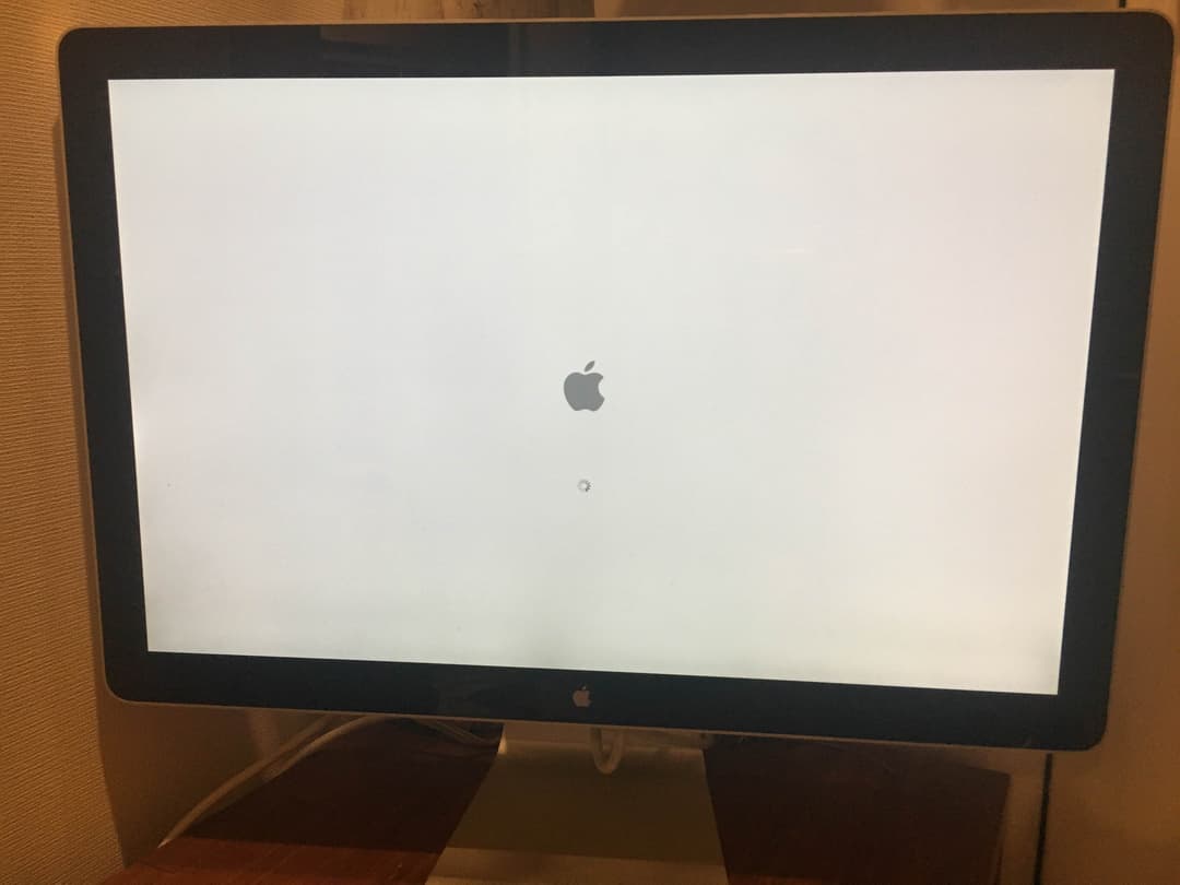 その他 Mac  LED  Display