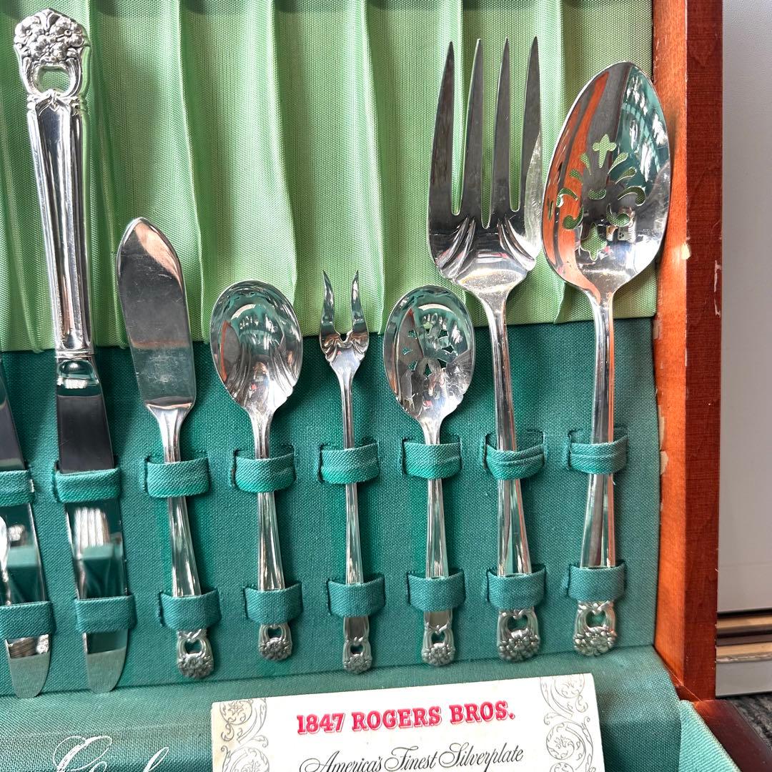 1847 Rogers Bros. eternallyyoursカトラリーセット