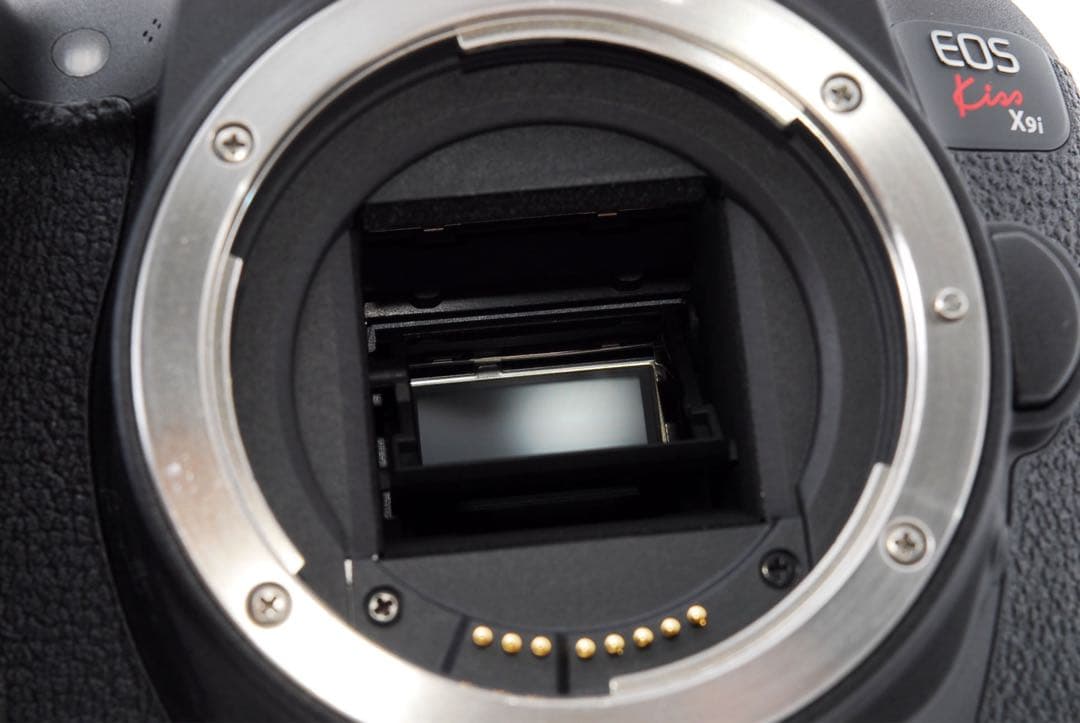 望遠レンズ付き☆キャノン canon kiss x 9i 標準&望遠レンズセット