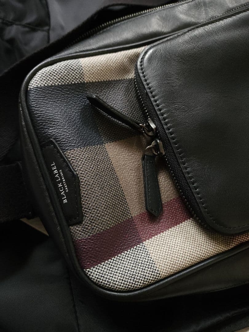 新品未使用 ブラックレーベル　クレストブリッジ 高級ボディバッグ