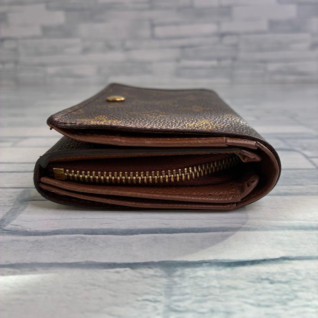 美品　50 LOUIS VUITTON ルイヴィトン　モノグラム　二つ折りul7