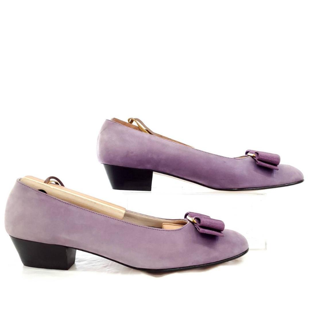 サルヴァトーレフェラガモ　新品　ヴァラ　リボン　スエード　パープル　US5.5
