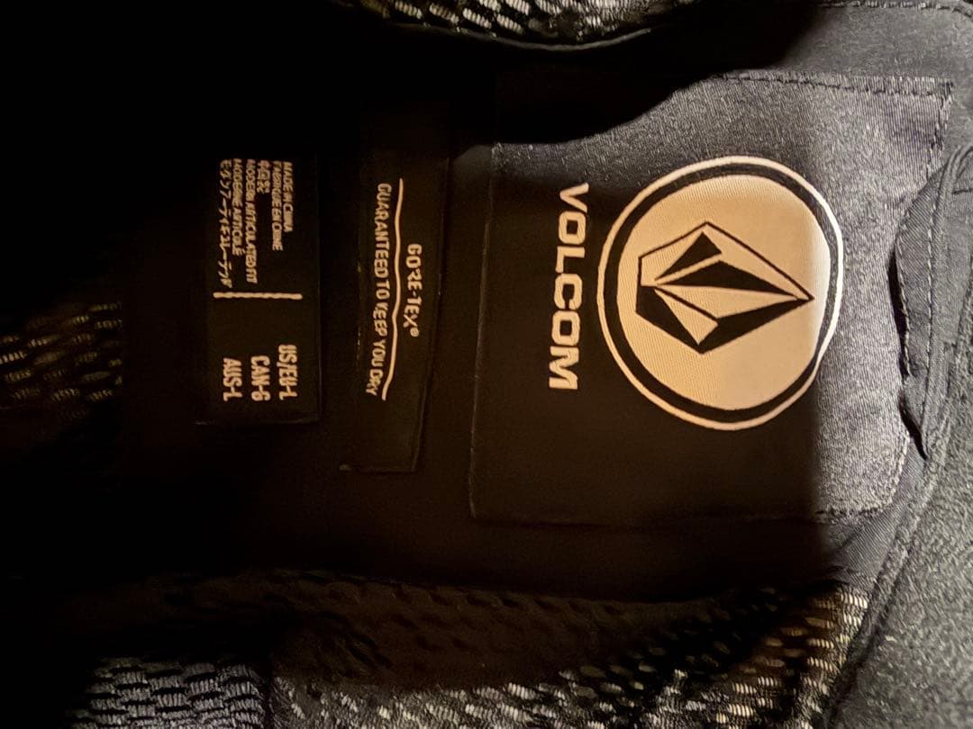 volcom Gore-Tex パンツ　Lサイズ
