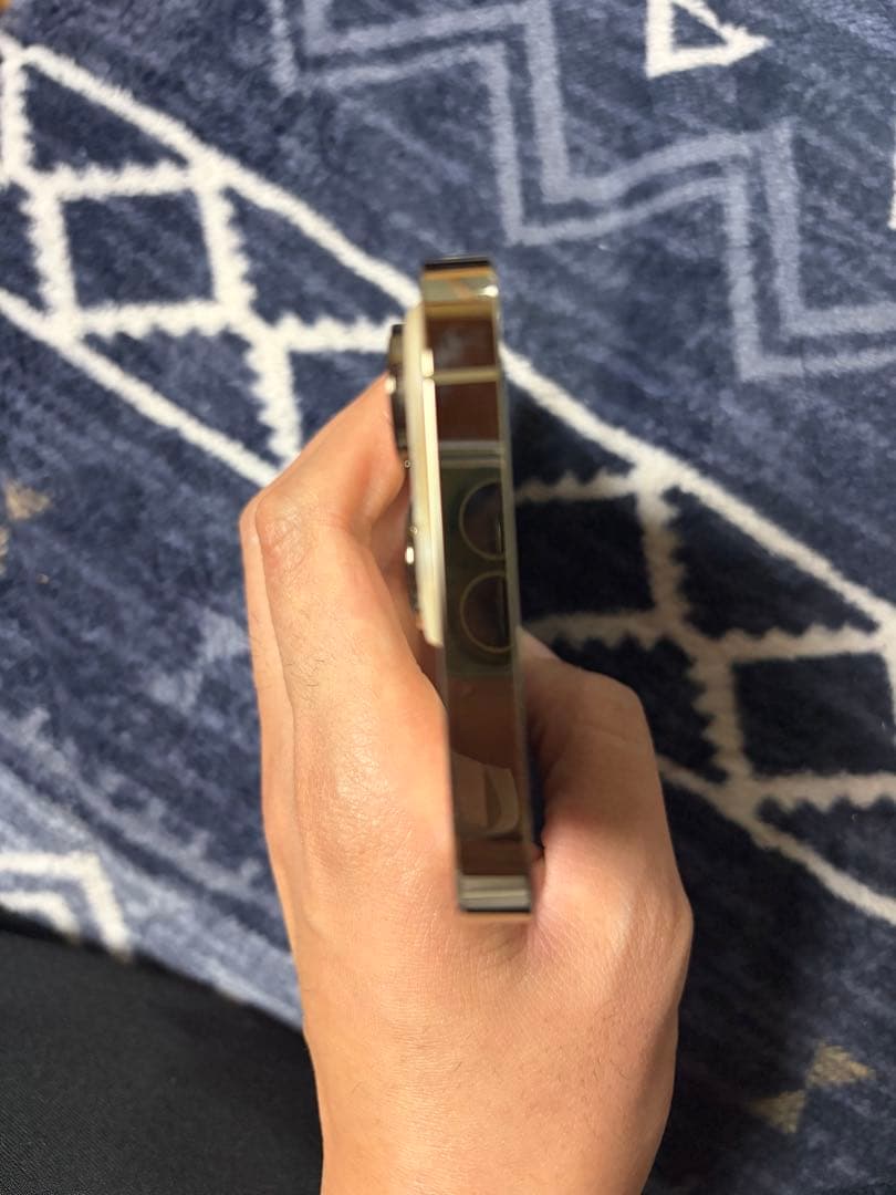 Apple iPhone 14 Pro シルバー 本体