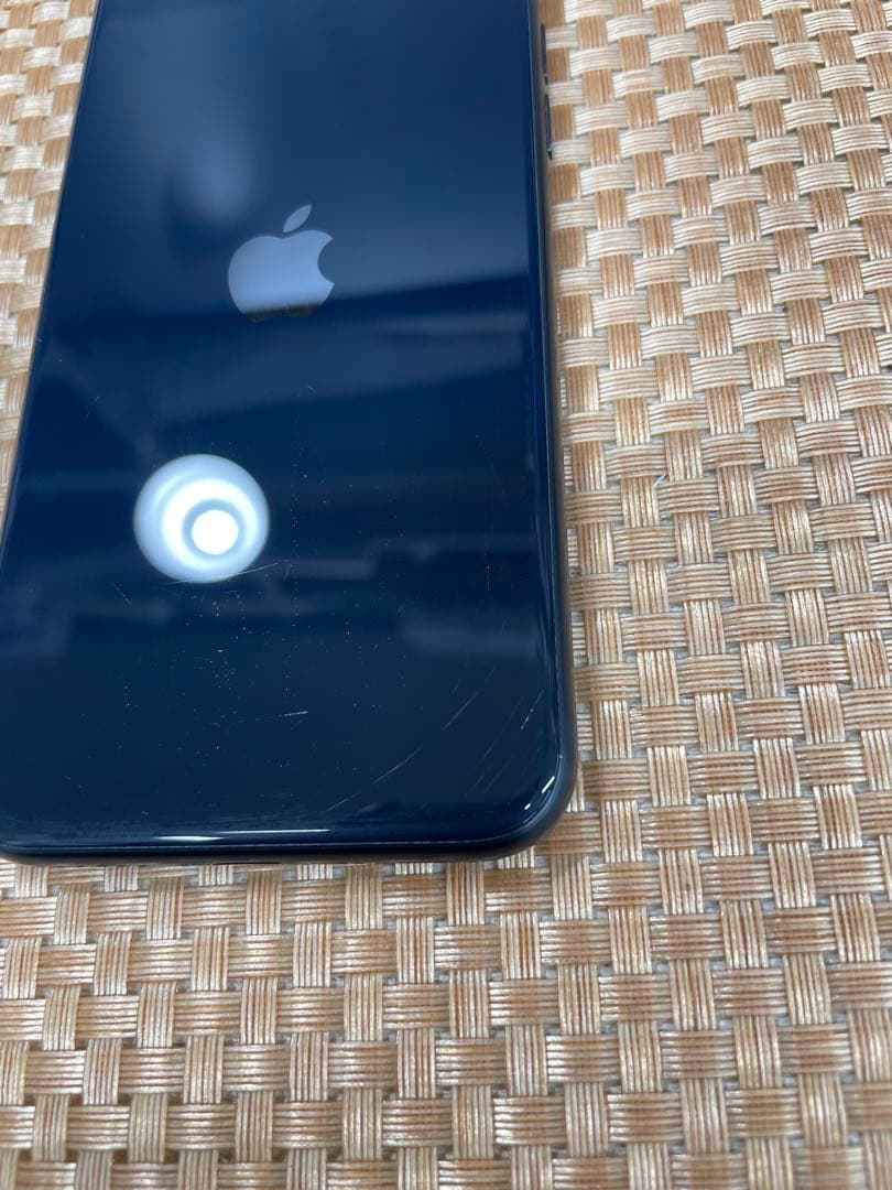 iPhone SE 第3世代128 GB ミッドナイトSIMフリー【5445】