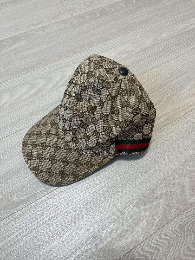 GUCCI ベースボールキャップ (L)