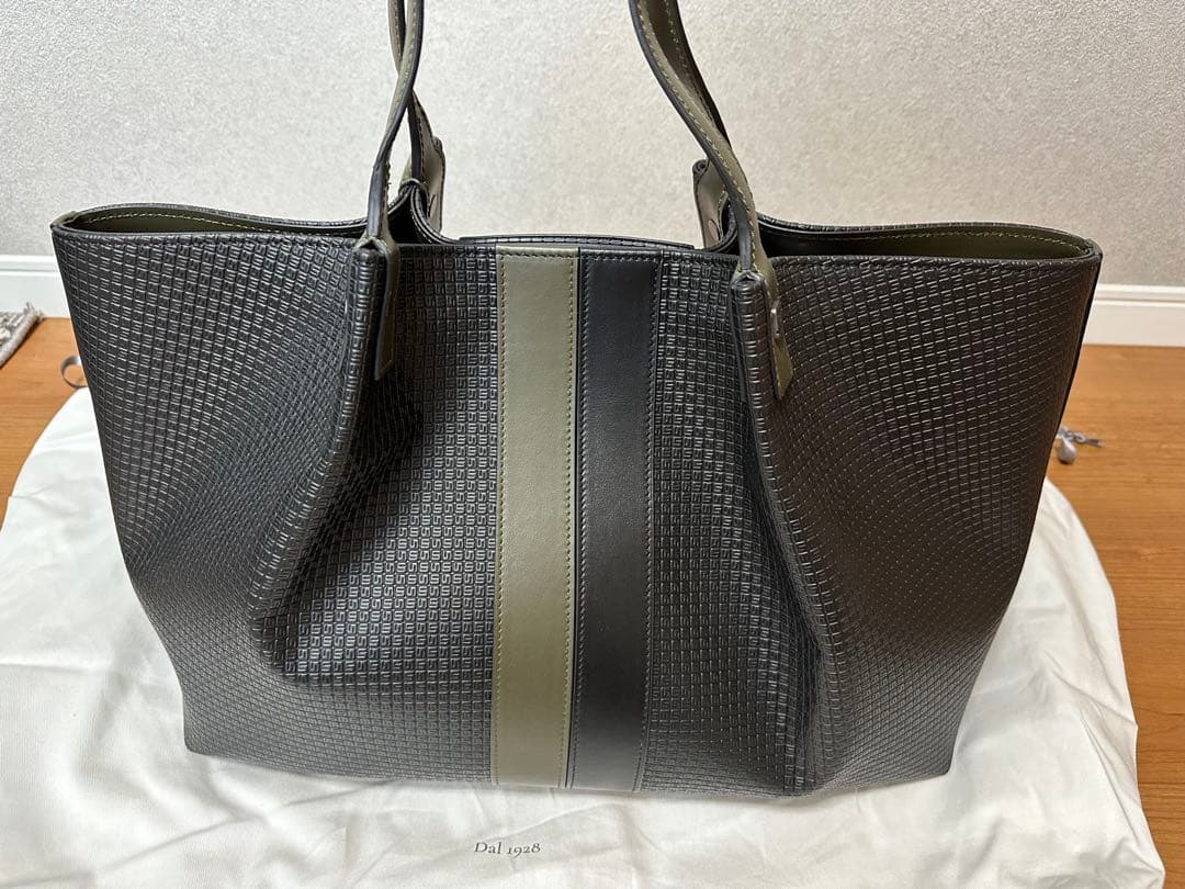 【未使用】SERAPIAN セラピアン トートバッグ SECRET イタリア製