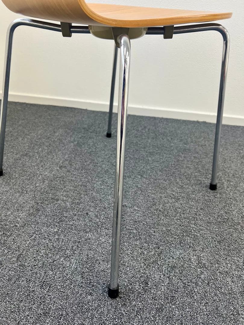 アルネヤコブセン アントチェア1脚【管理番号:D】