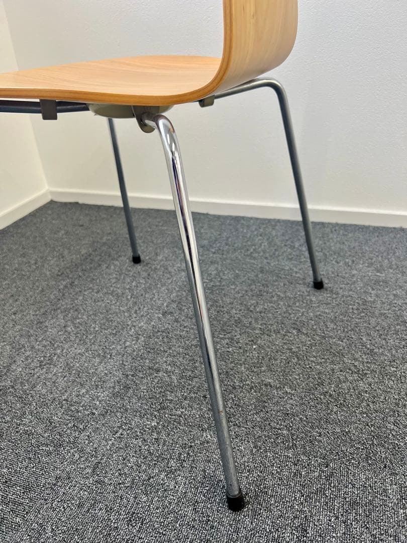 アルネヤコブセン アントチェア1脚【管理番号:D】