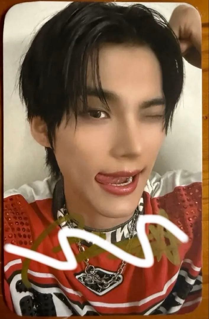 パクハンビン EVNNE 台湾 台北 直筆 サイン トレカ