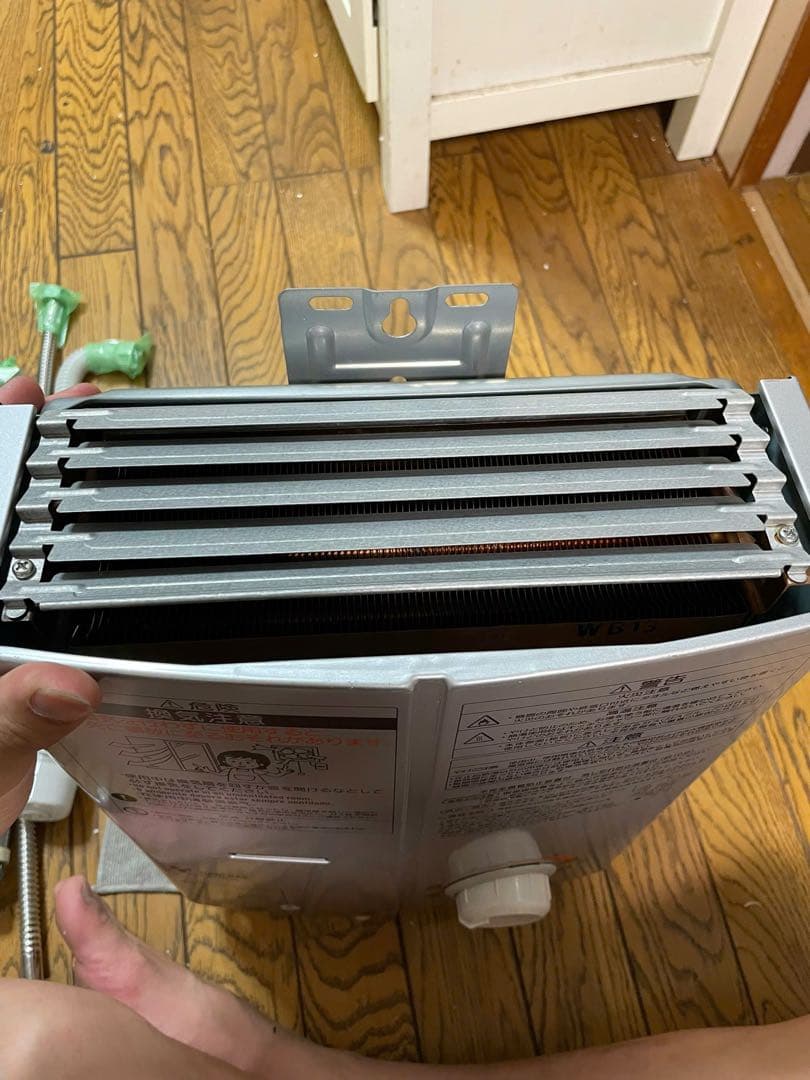 美品 Rinnai　リンナイ　湯沸器　RUS-V51WT　都市ガス用