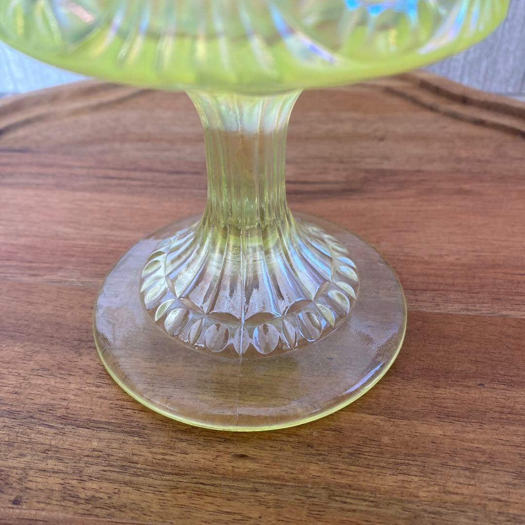 フェントン　ウランガラス　トパーズオパールセント　虹色