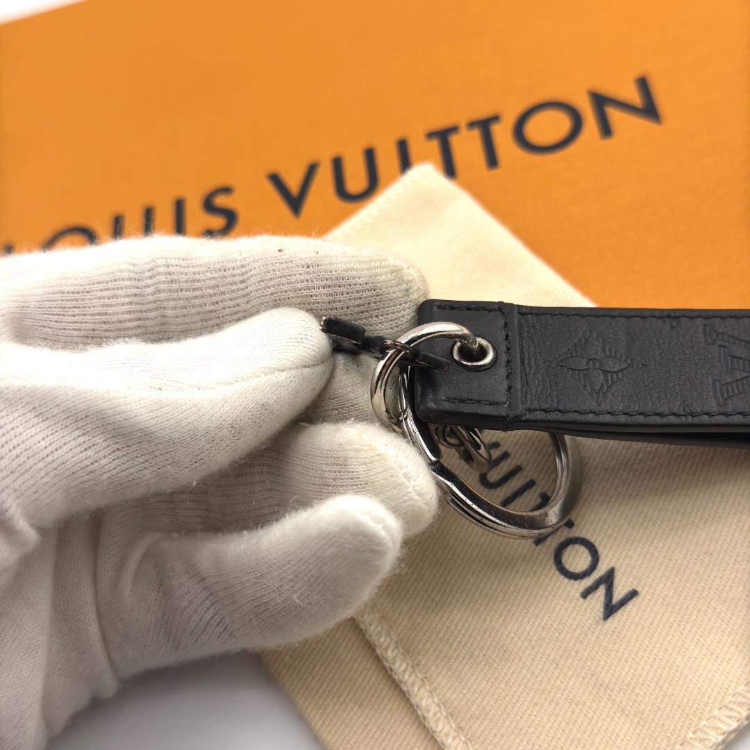 【良品】ルイヴィトン ポルトクレ ドラゴンヌ モノグラム シャドウ チャーム 黒