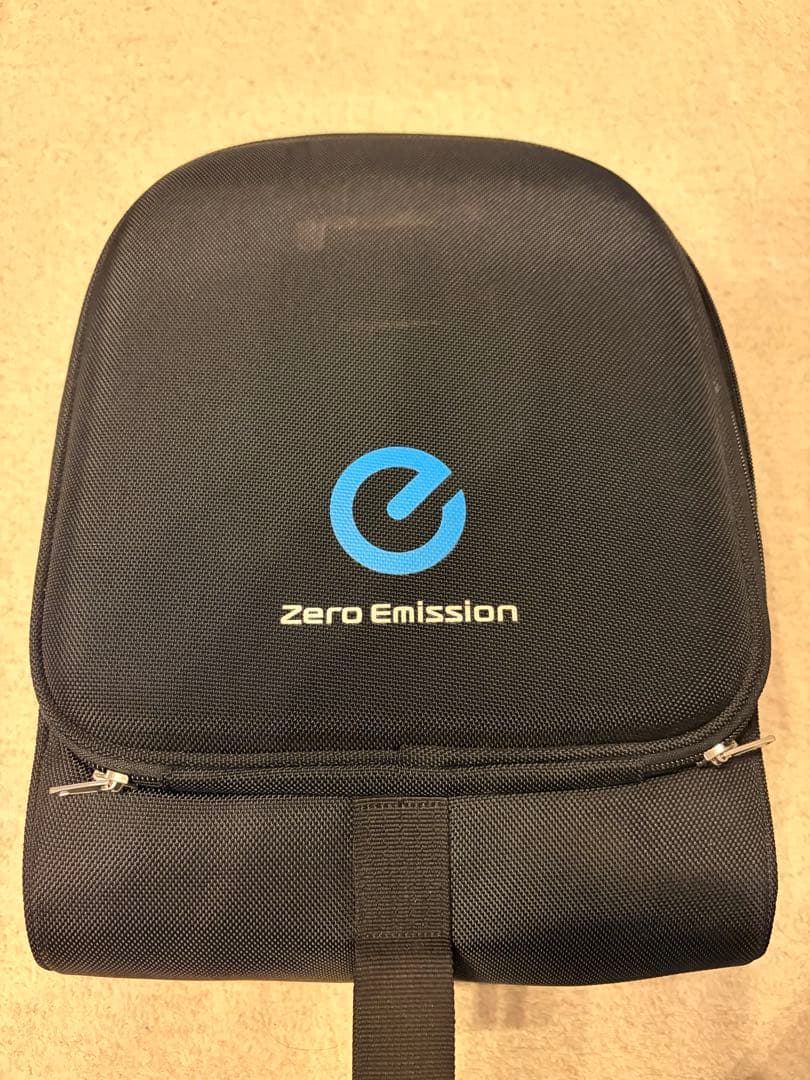 日産　リーフ　Nissan Zero Emission 充電器