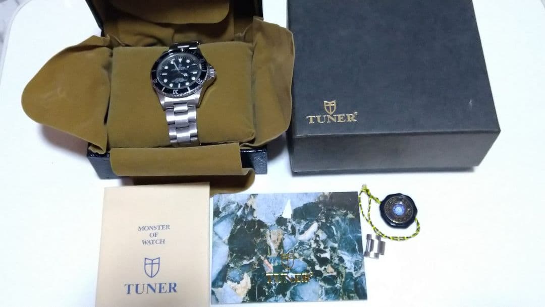 ブ*⭐様 腕時計　TUNER