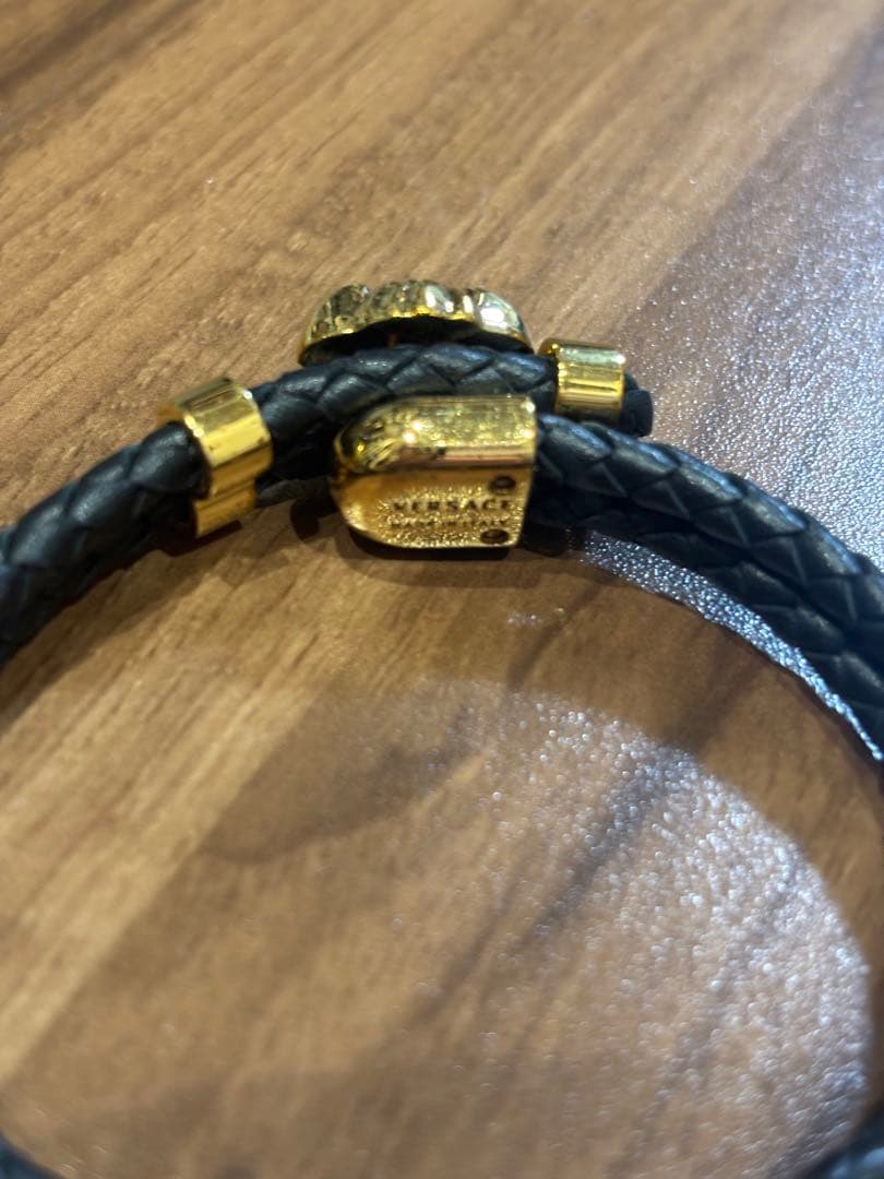 VERSACE ヴェルサーチ　レザー　ブレスレット　メデューサ　フリーサイズ