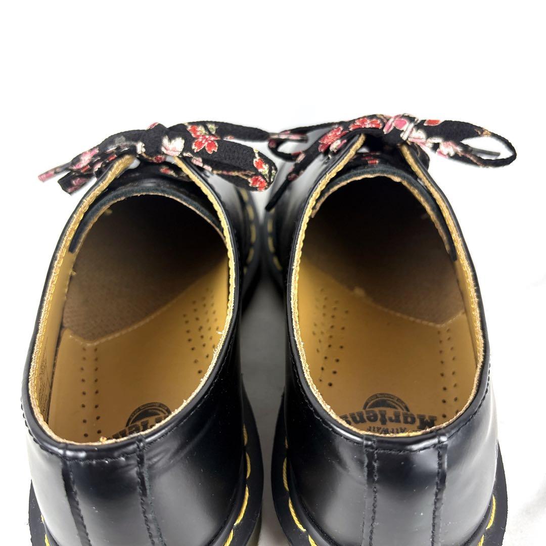 【美品】Dr.Martens ドクターマーチン 花柄シューレース付き UK5