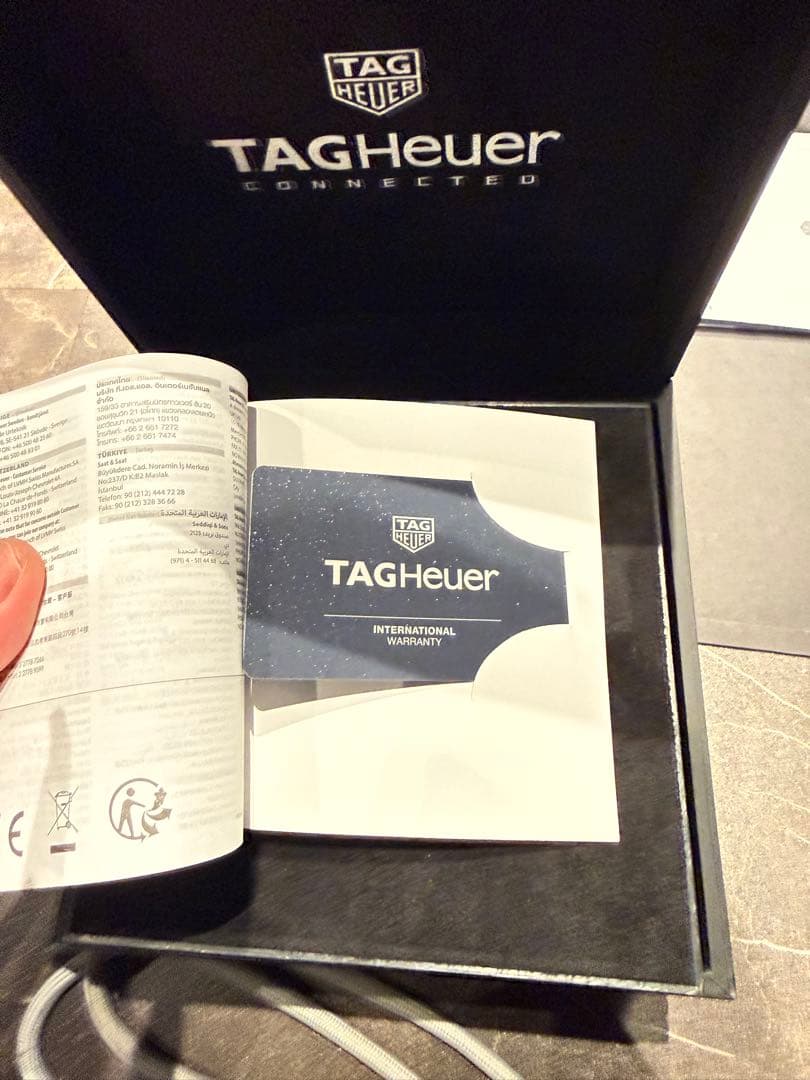 TAG Heuer Connected シルバー　値下げ