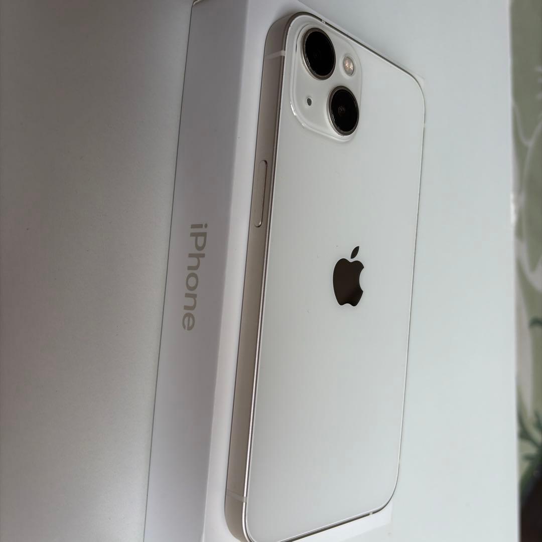 Apple iPhone 13 256GB スターライト　simフリー